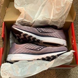 Women’s Saucony Ride 13